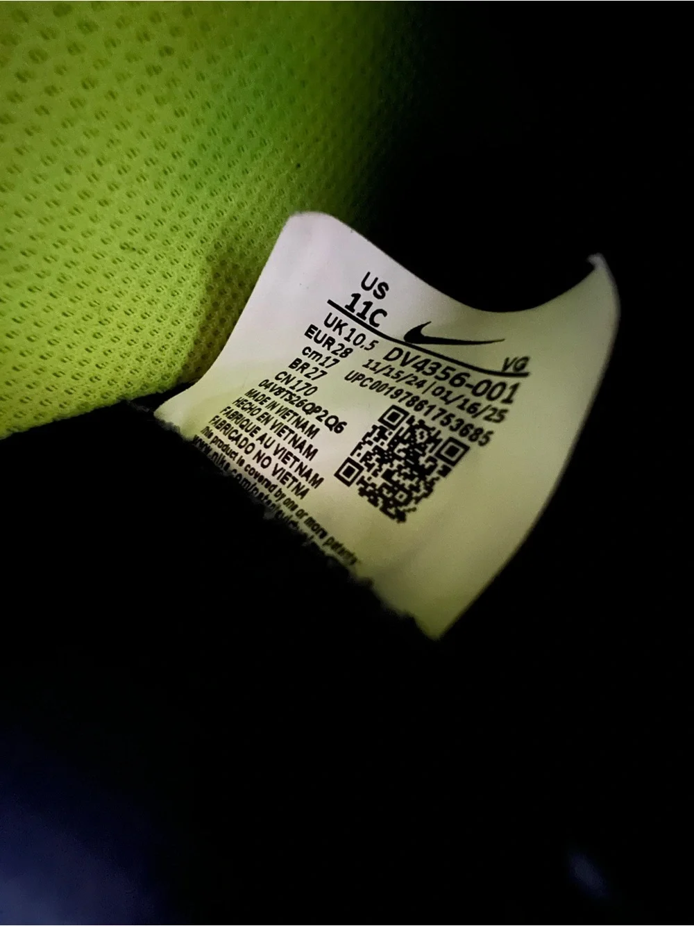Nike Kids Black Soccer Shoes with Neon Yellow/green Accents